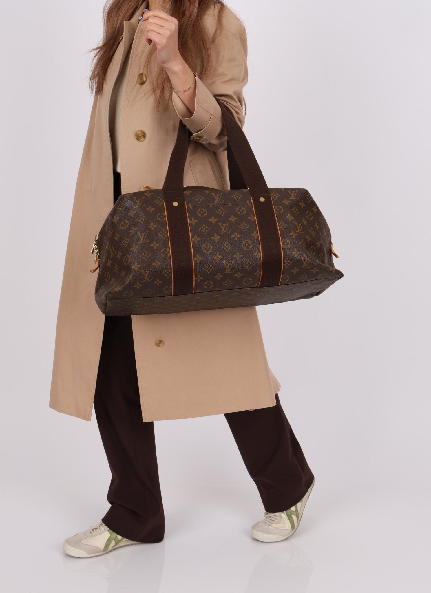 Louis Vuitton Monogram Beaubourg Weekender - FashioNica