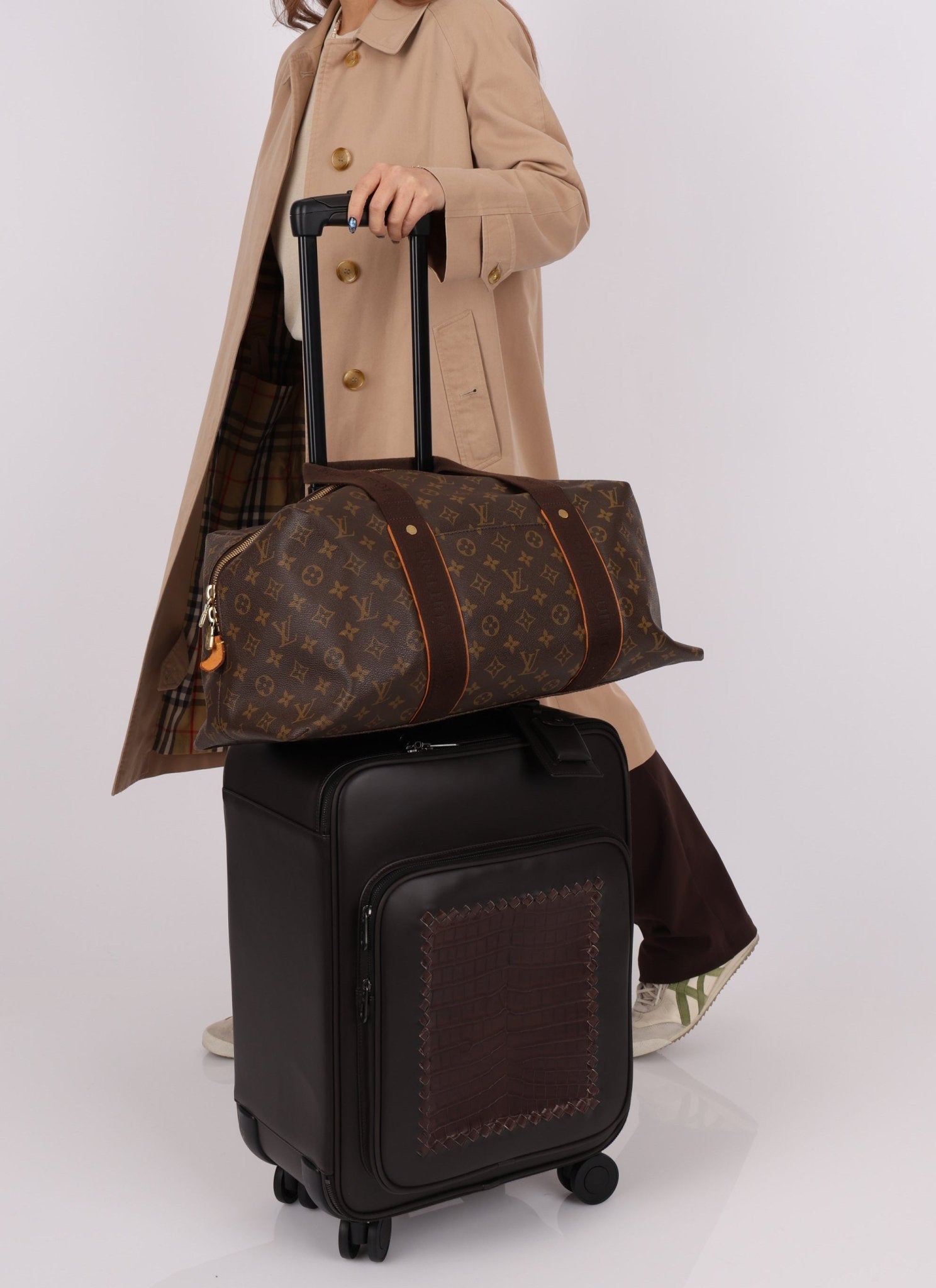 Louis Vuitton Monogram Beaubourg Weekender - FashioNica
