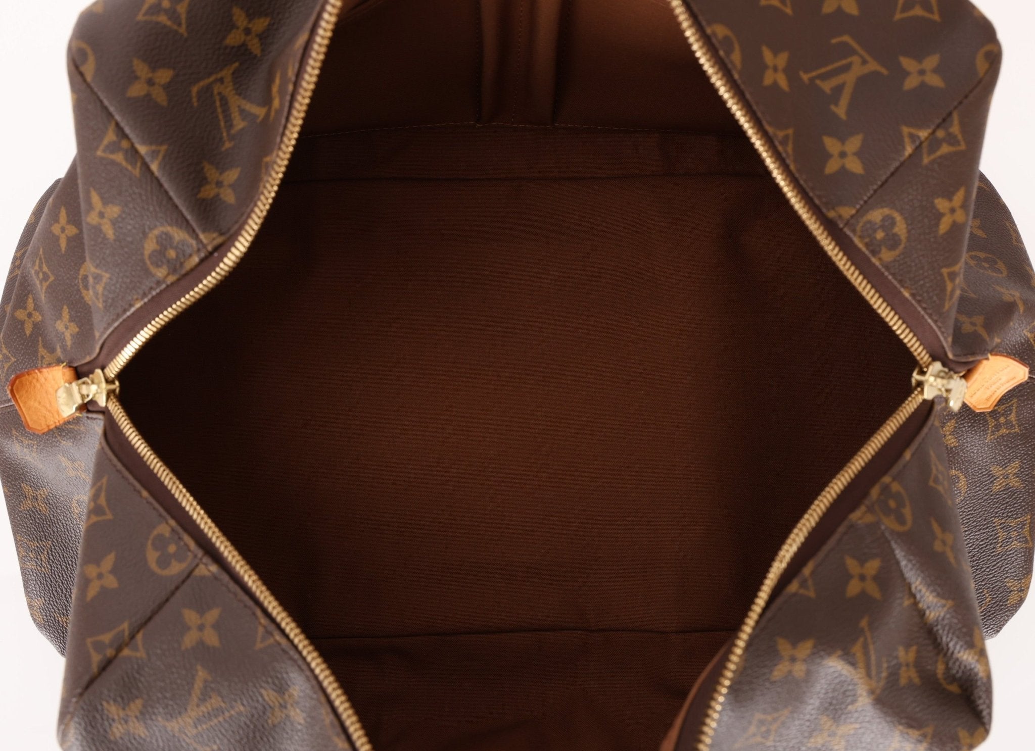 Louis Vuitton Monogram Beaubourg Weekender - FashioNica