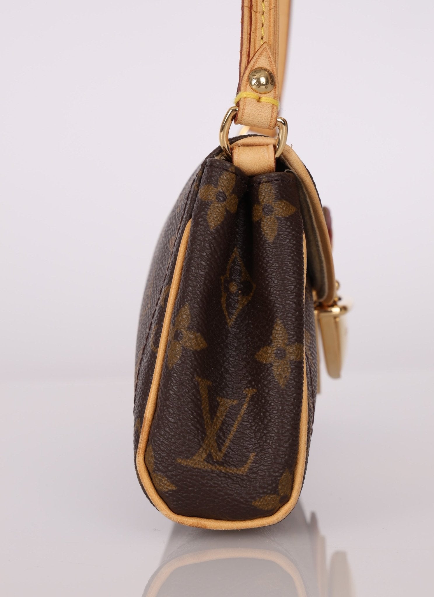 Louis Vuitton Monogram Beverly PM Pochette - FashioNica