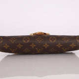 Louis Vuitton Monogram Beverly PM Pochette - FashioNica