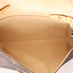 Louis Vuitton Monogram Beverly PM Pochette - FashioNica