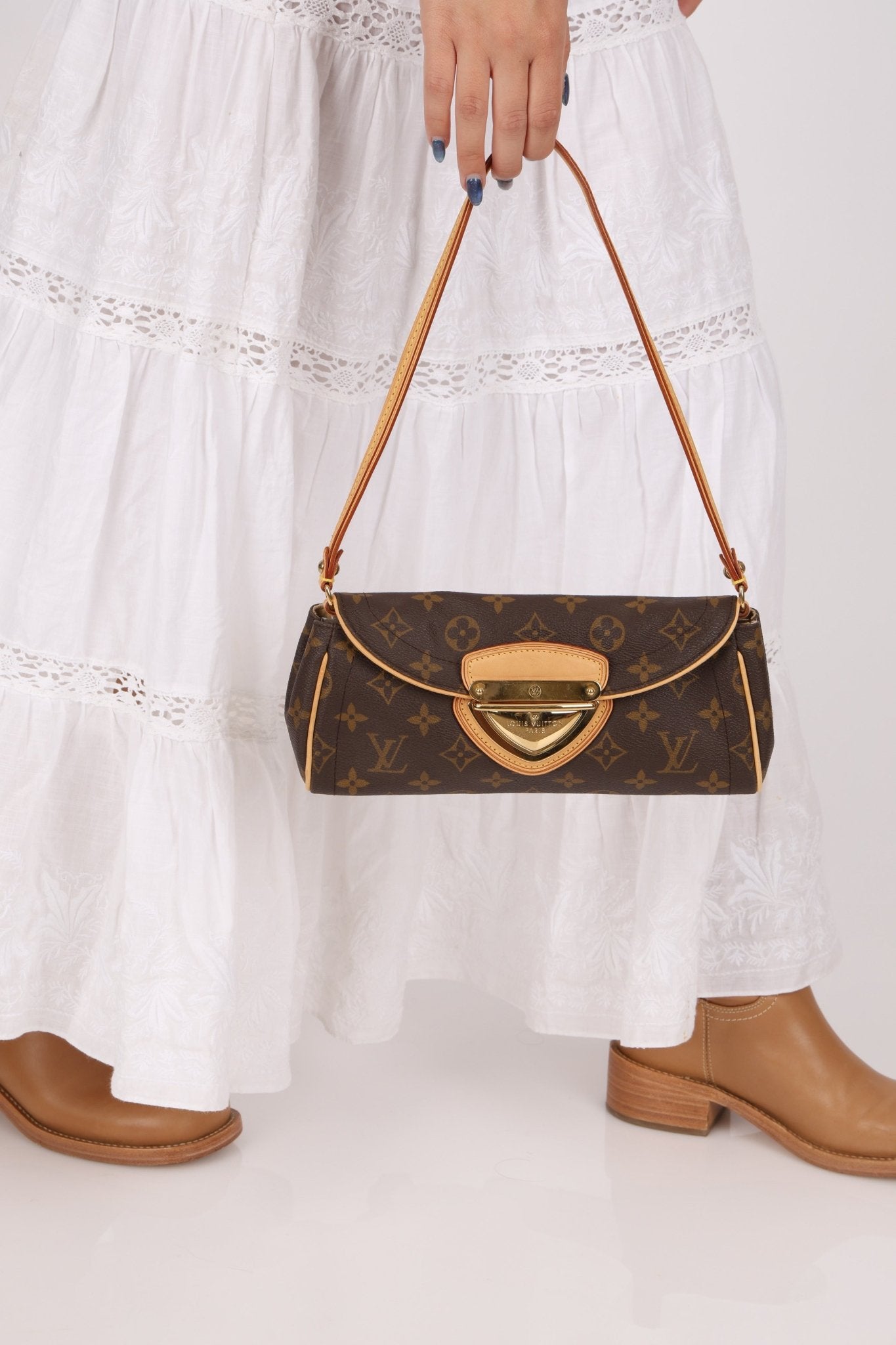 Louis Vuitton Monogram Beverly Pochette PM - FashioNica