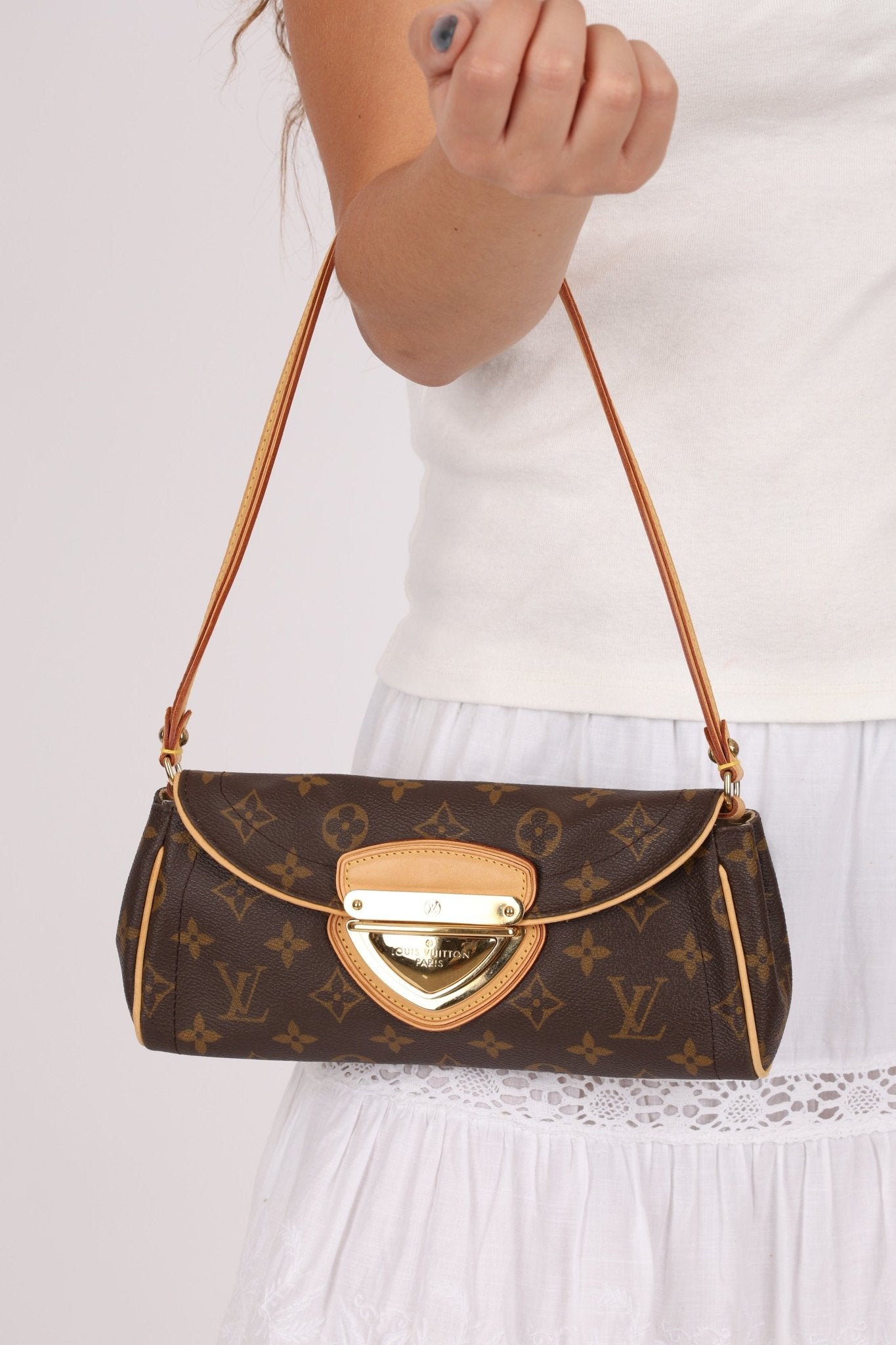 Louis Vuitton Monogram Beverly Pochette PM - FashioNica