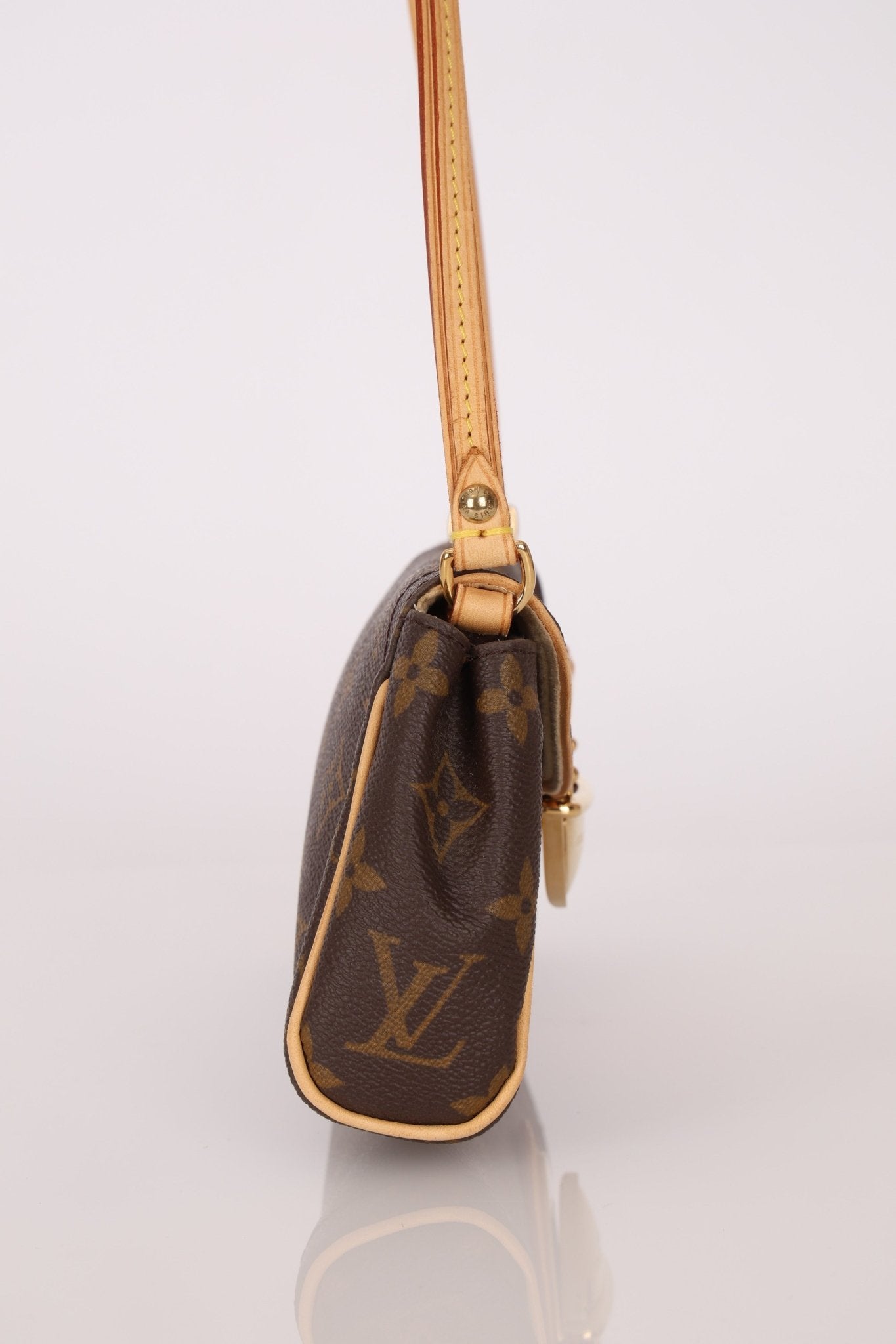 Louis Vuitton Monogram Beverly Pochette PM - FashioNica