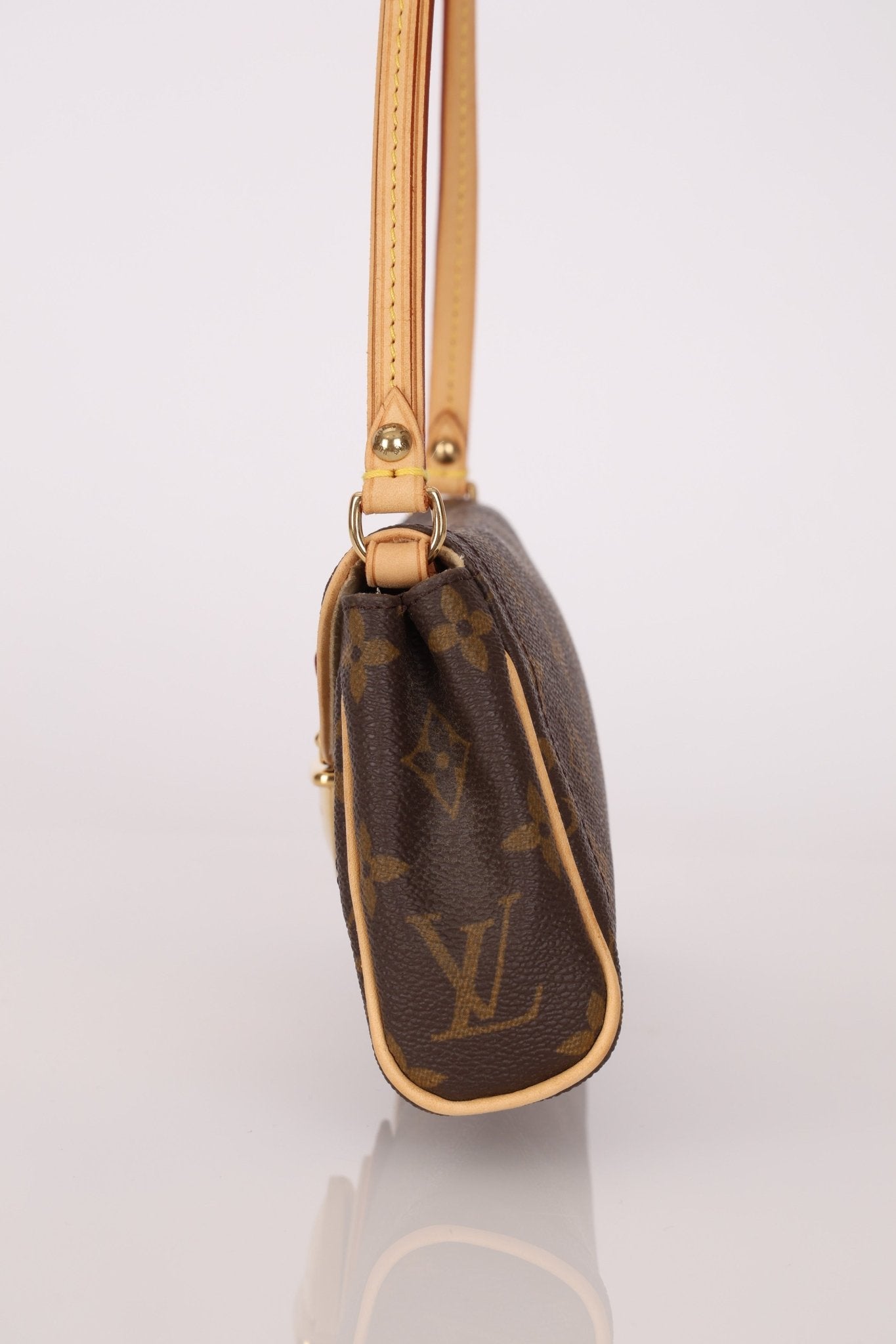 Louis Vuitton Monogram Beverly Pochette PM - FashioNica