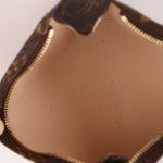 Louis Vuitton Monogram Bucket Bag with Louis Vuitton Mini Pouch - FashioNica