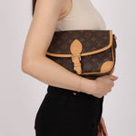 Louis Vuitton Monogram Canvas Diane w Straps - FashioNica