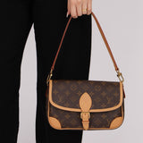 Louis Vuitton Monogram Canvas Diane w Straps - FashioNica