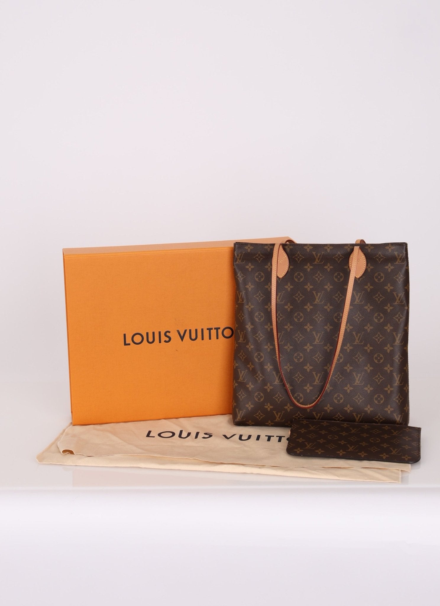 Louis Vuitton Monogram Carry It Tote with Pouch - FashioNica