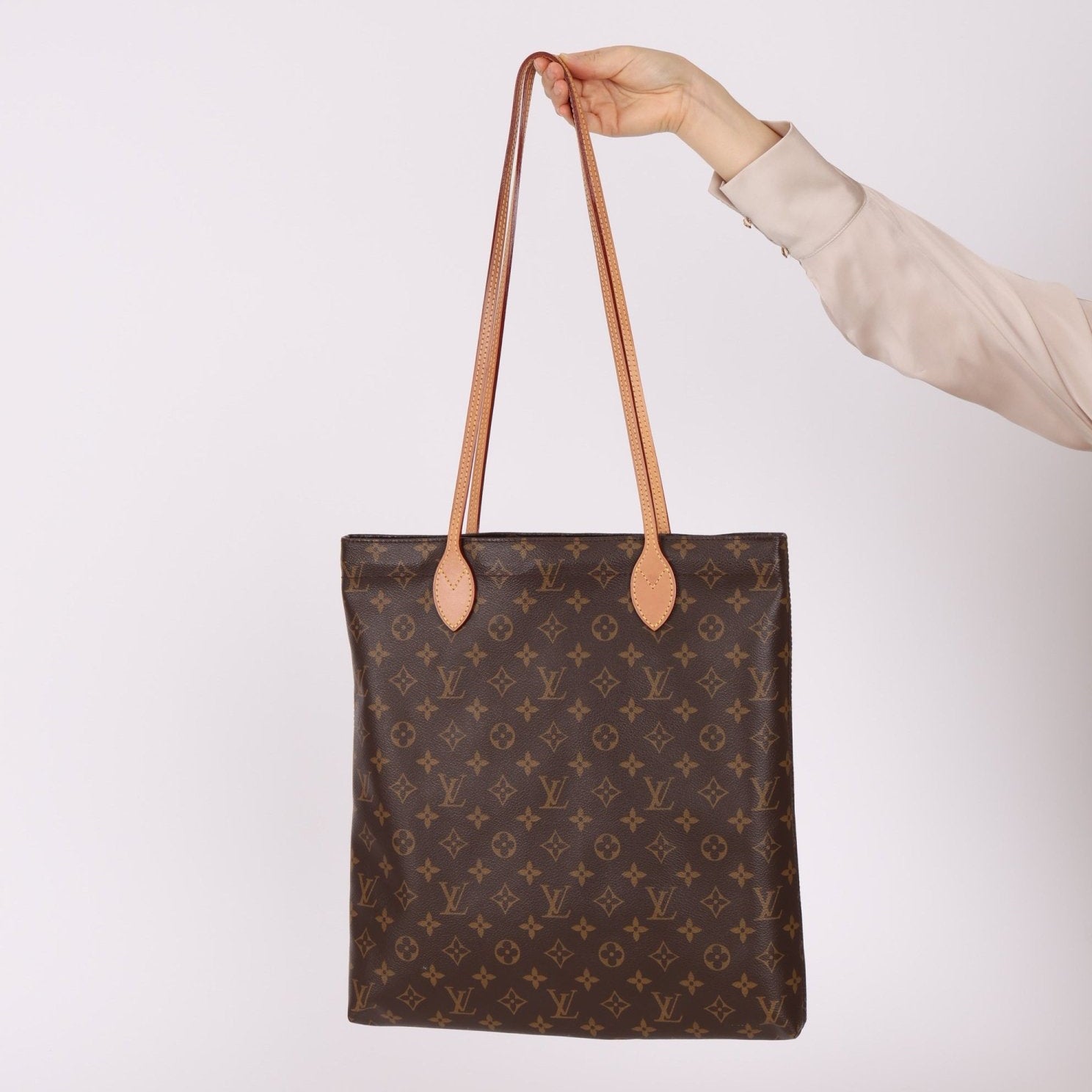 Louis Vuitton Monogram Carry It Tote with Pouch - FashioNica
