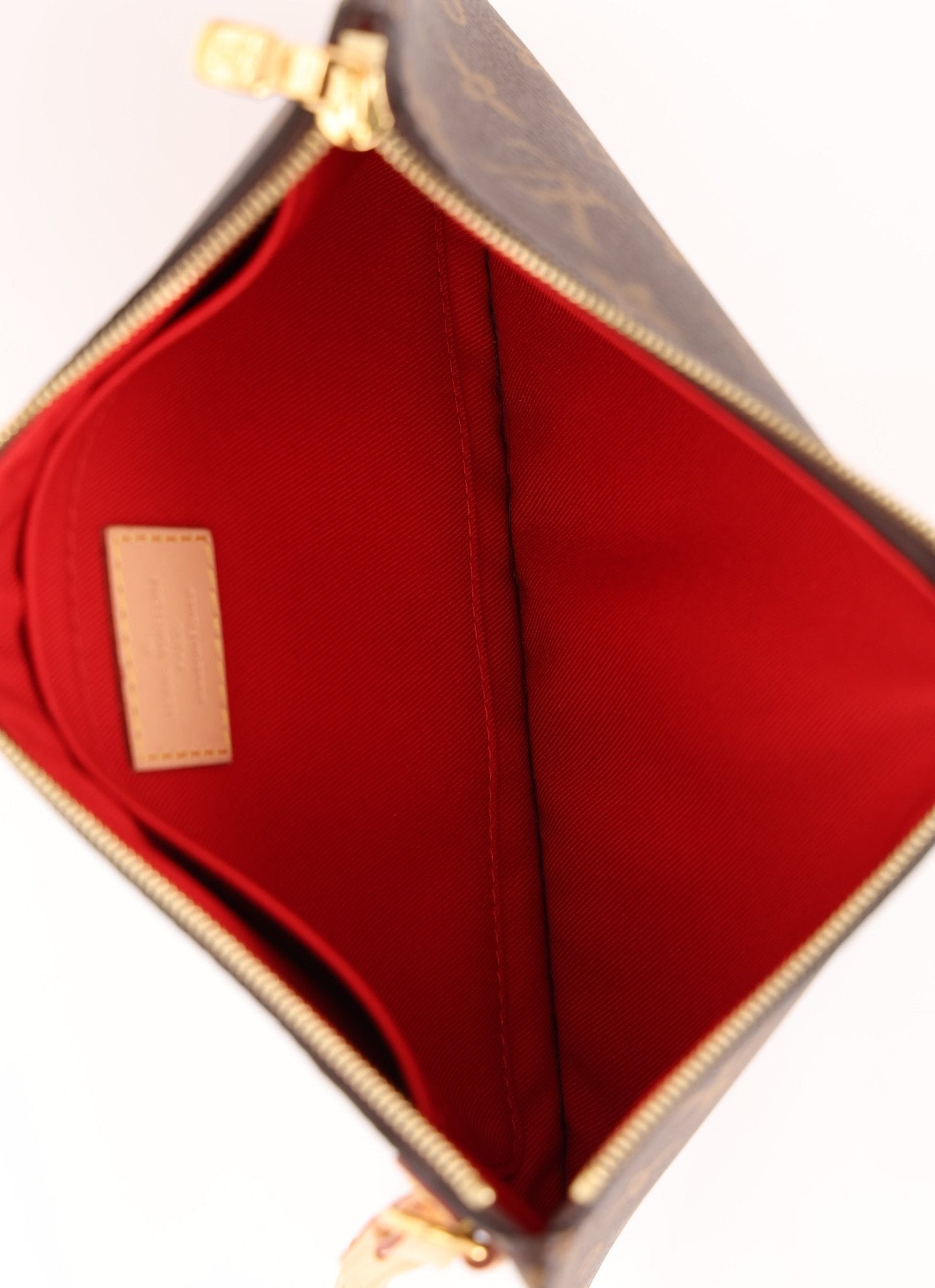 Louis Vuitton Monogram Carry It Tote with Pouch - FashioNica