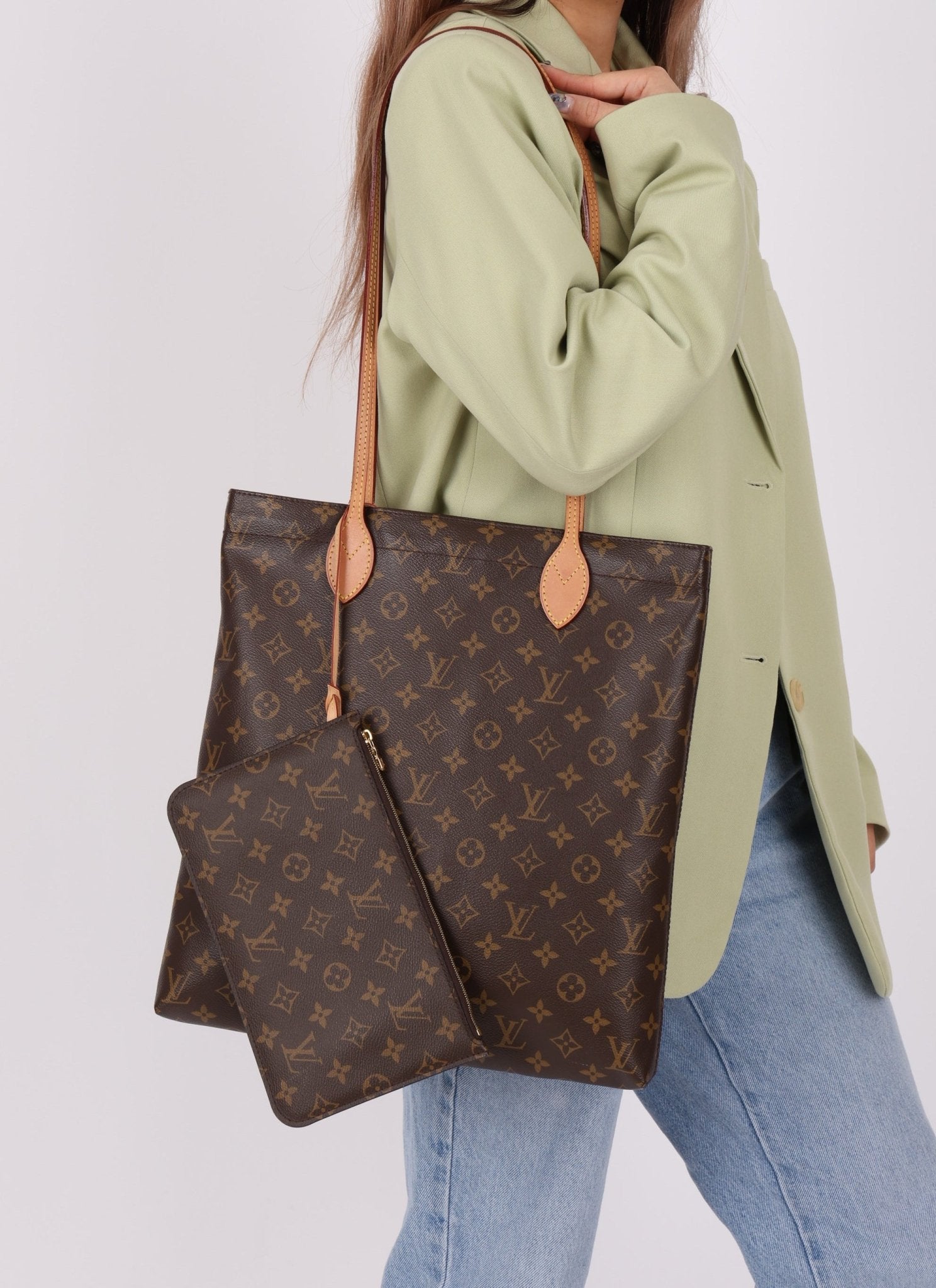 Louis Vuitton Monogram Carry It Tote with Pouch - FashioNica