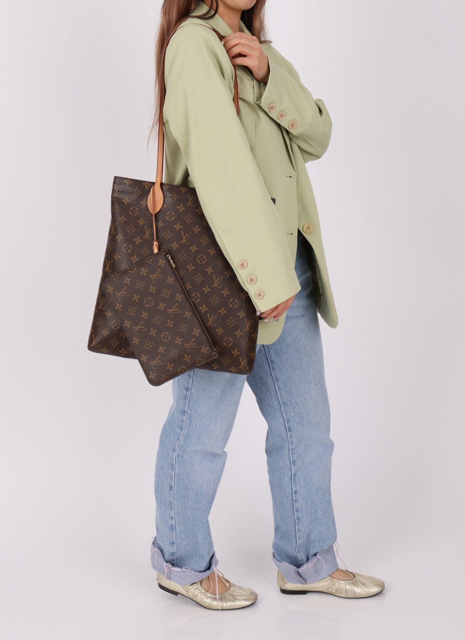 Louis Vuitton Monogram Carry It Tote with Pouch - FashioNica