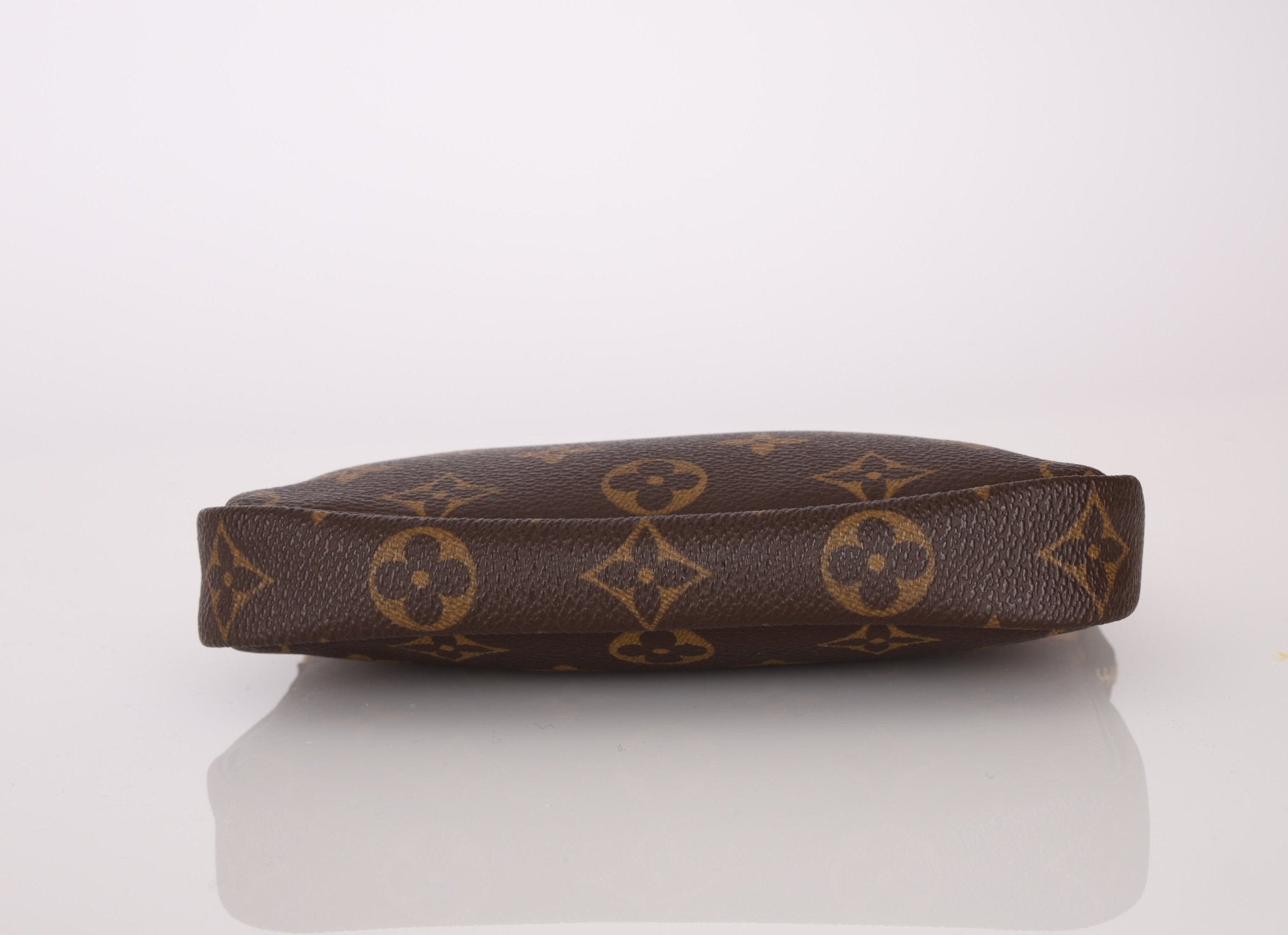 Louis Vuitton Monogram Chain Mini Pochette - FashioNica