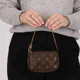 Louis Vuitton Monogram Chain Pochette - FashioNica