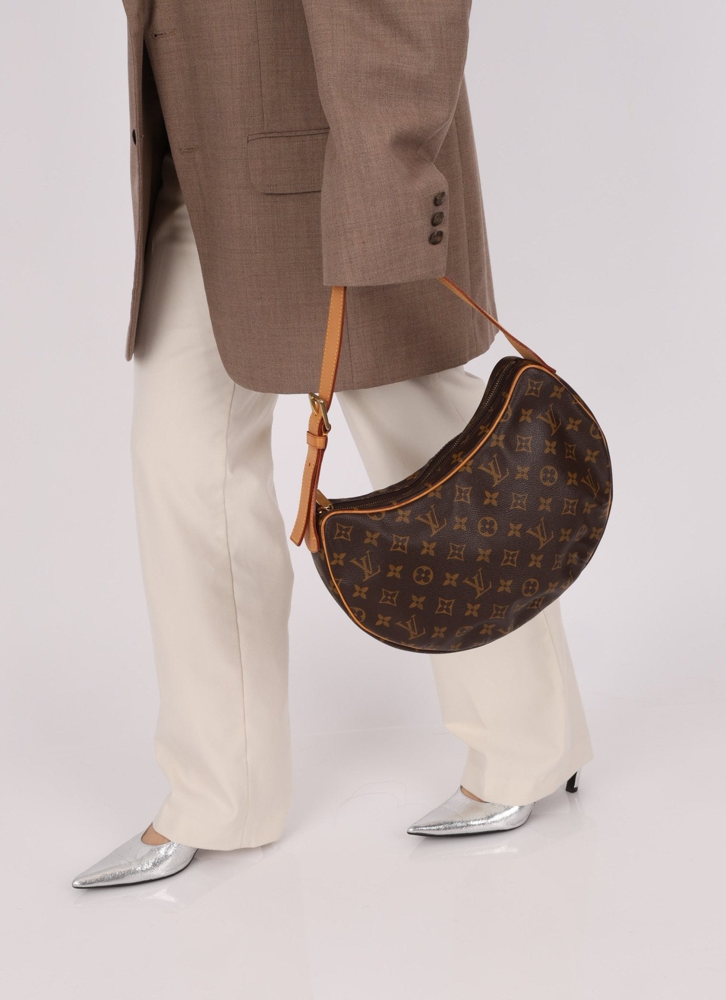 Louis Vuitton Monogram Croissant MM - FashioNica