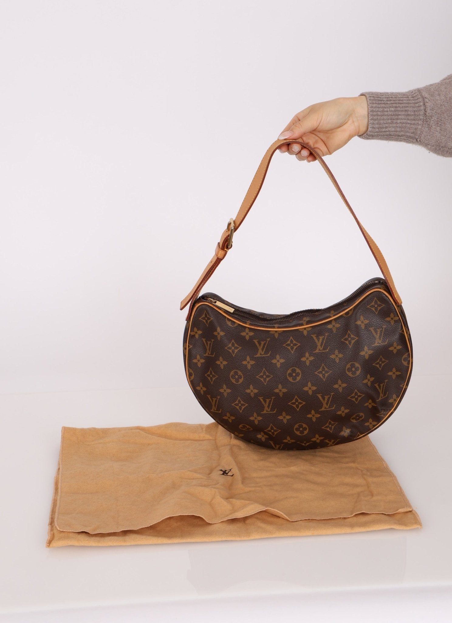 Louis Vuitton Monogram Croissant MM - FashioNica
