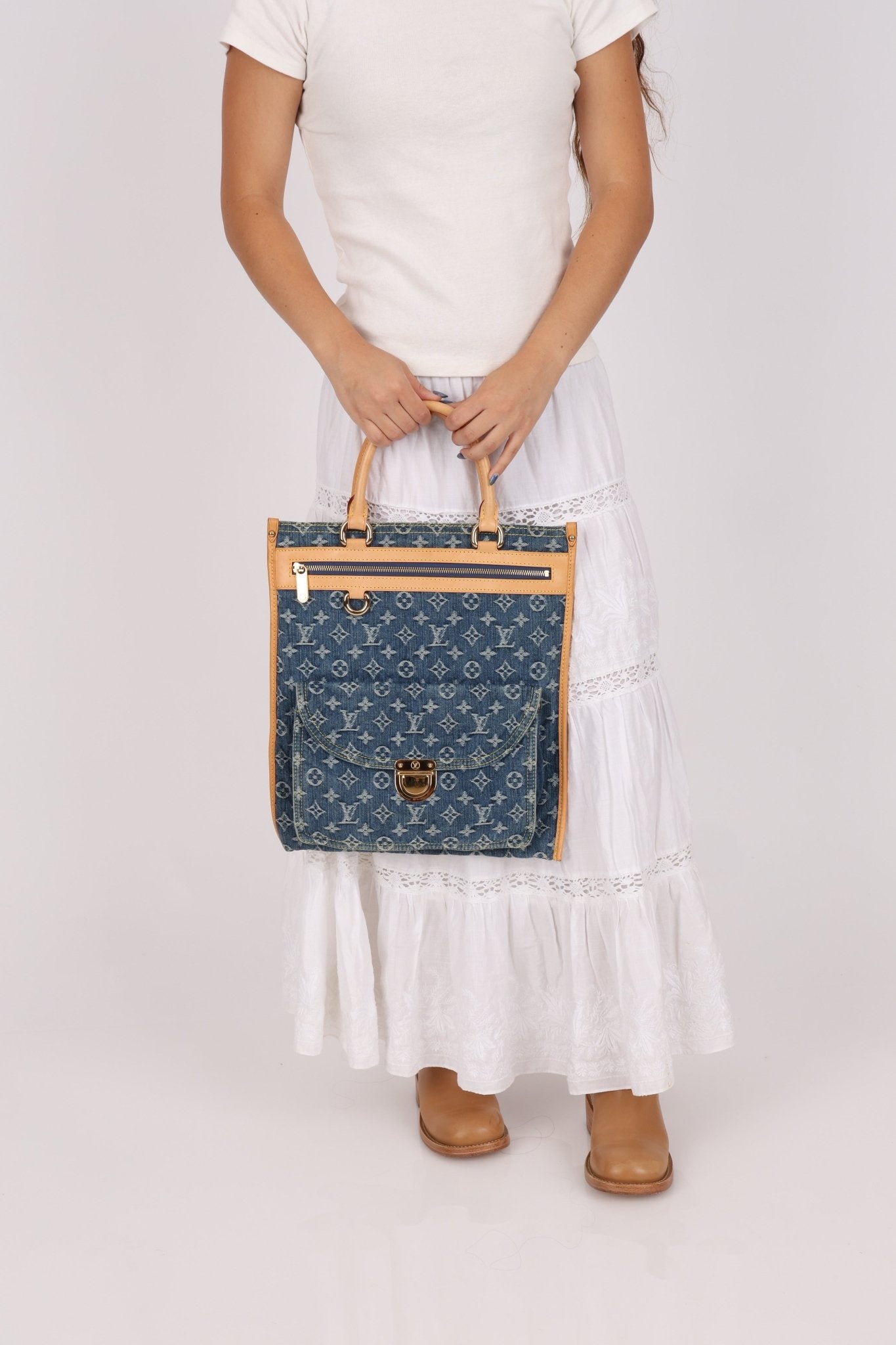 Louis Vuitton Monogram Denim Sac Plat - FashioNica