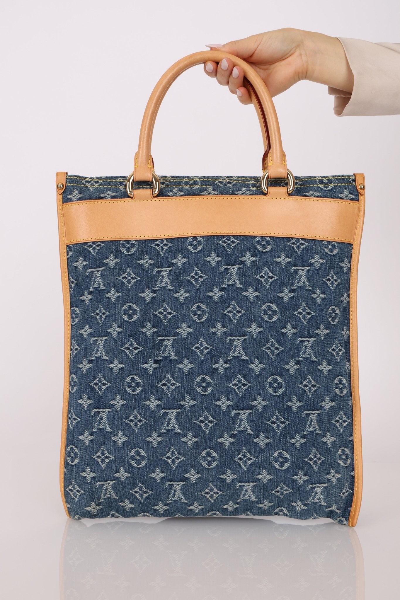 Louis Vuitton Monogram Denim Sac Plat - FashioNica