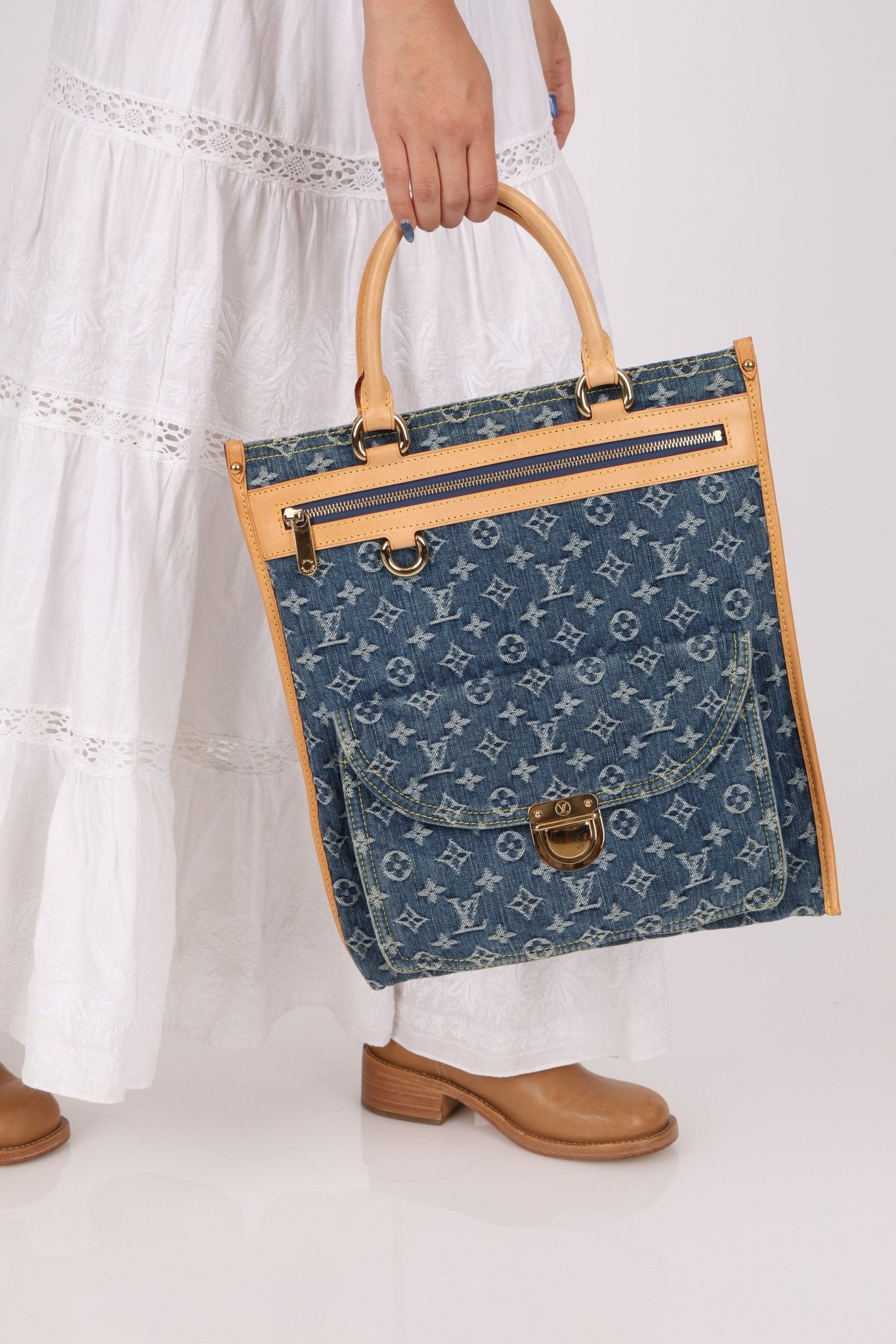 Louis Vuitton Monogram Denim Sac Plat - FashioNica