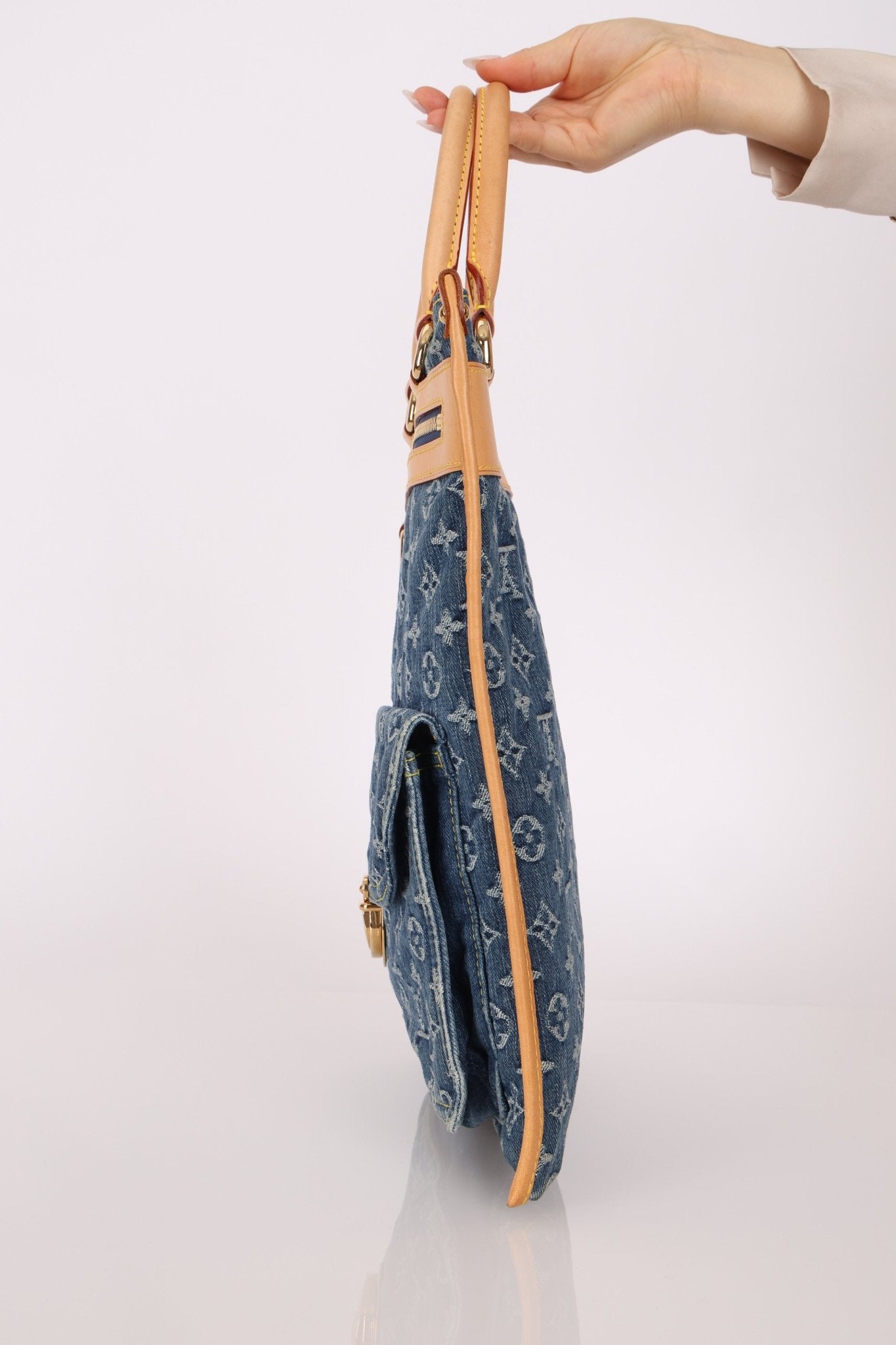 Louis Vuitton Monogram Denim Sac Plat - FashioNica