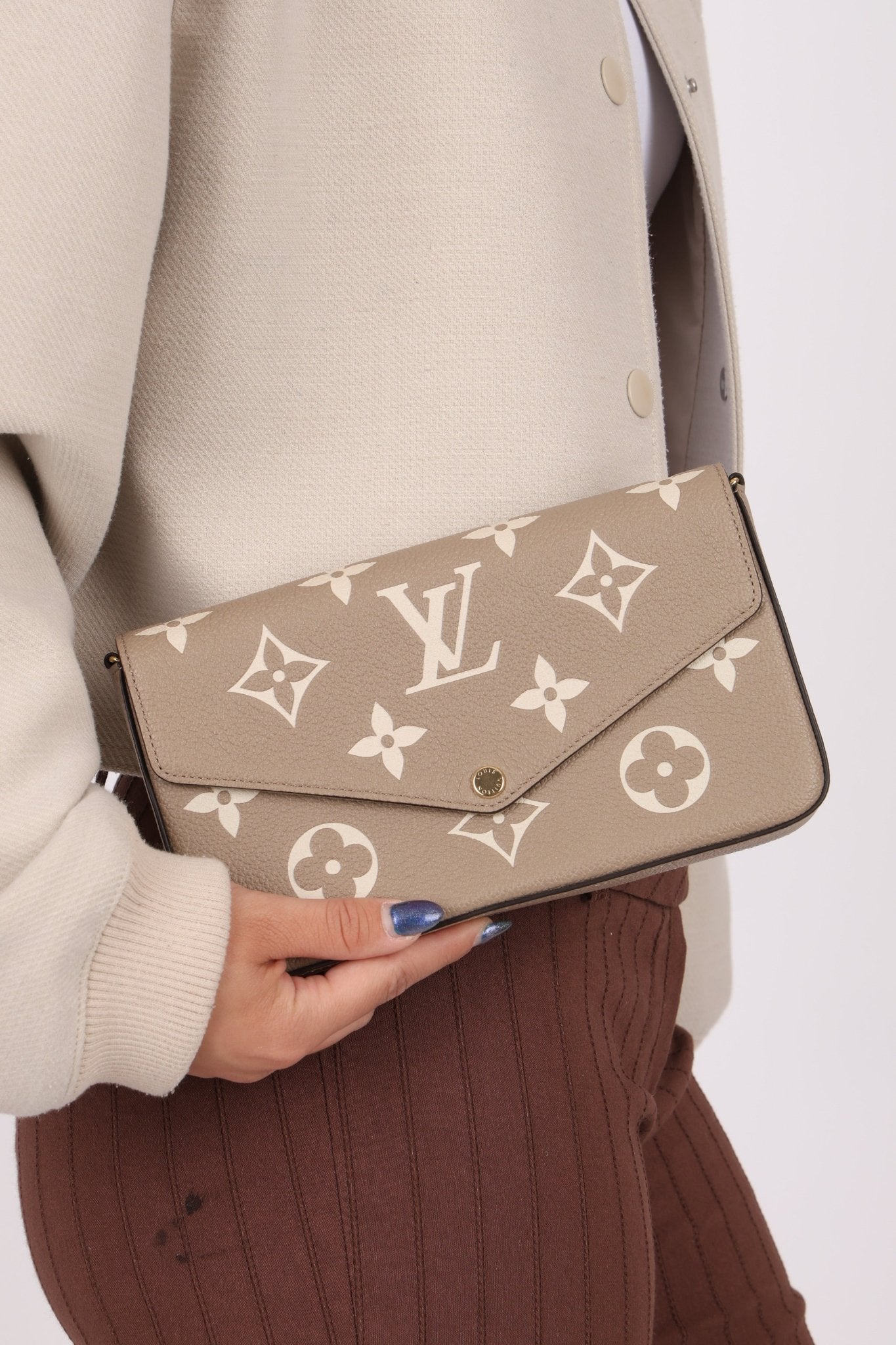 Louis Vuitton Monogram Empreinte Giant Felicie Pochette Tourterelle Creme - FashioNica