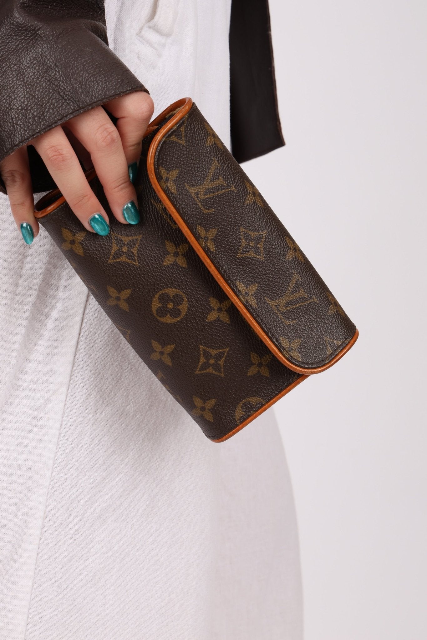 Louis Vuitton Monogram Florentine Belt Bag - FashioNica