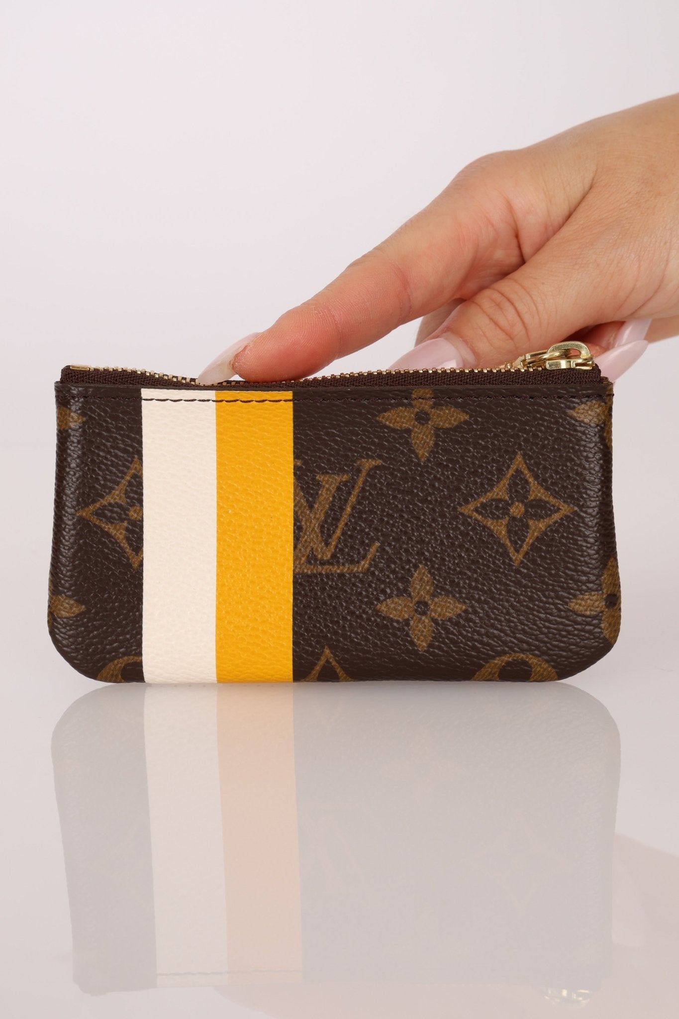 Louis Vuitton Monogram Groom Cles Key Pouch - FashioNica