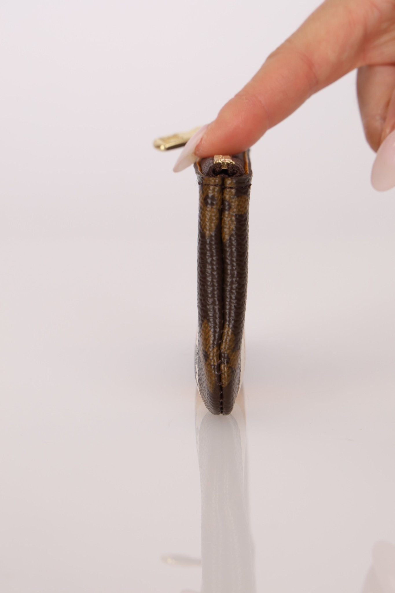 Louis Vuitton Monogram Groom Cles Key Pouch - FashioNica