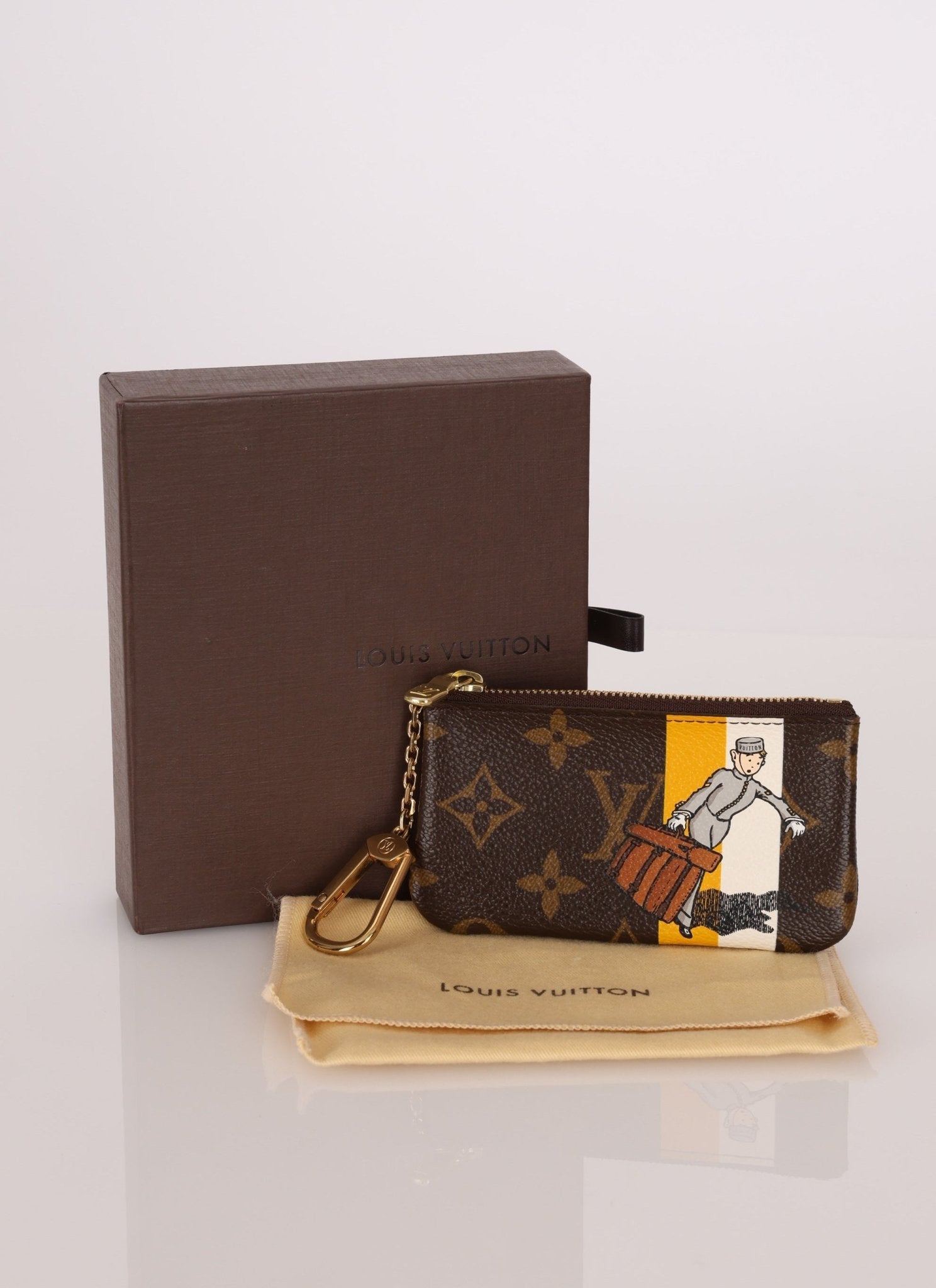 Louis Vuitton Monogram Groom Key Pouch - FashioNica