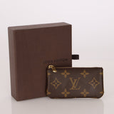 Louis Vuitton Monogram Key Pouch - FashioNica