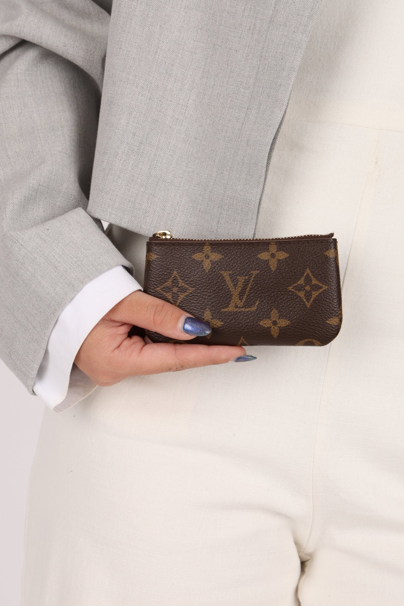 Louis Vuitton Monogram Key Pouch - FashioNica