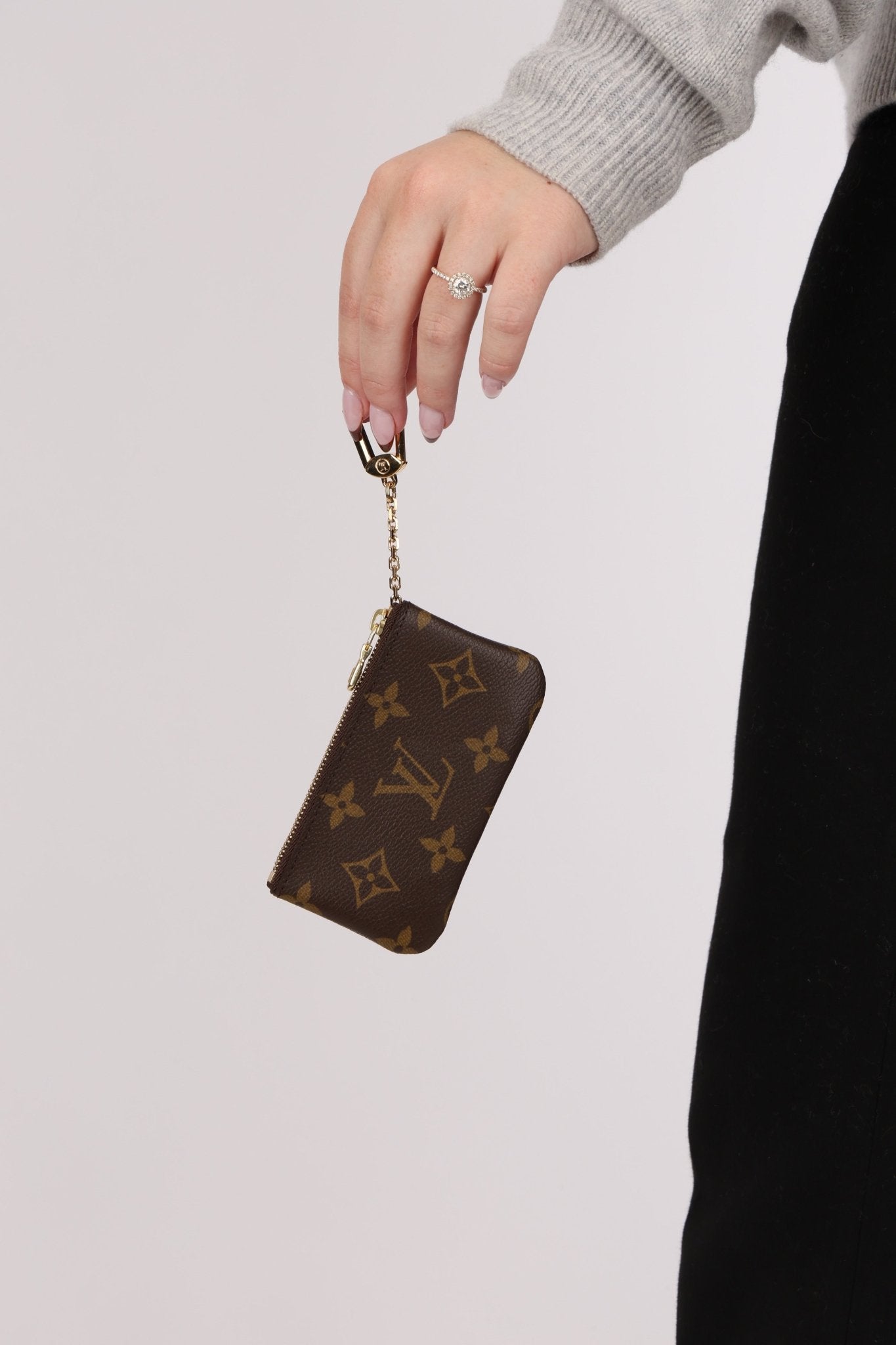 Louis Vuitton Monogram Key Pouch - FashioNica