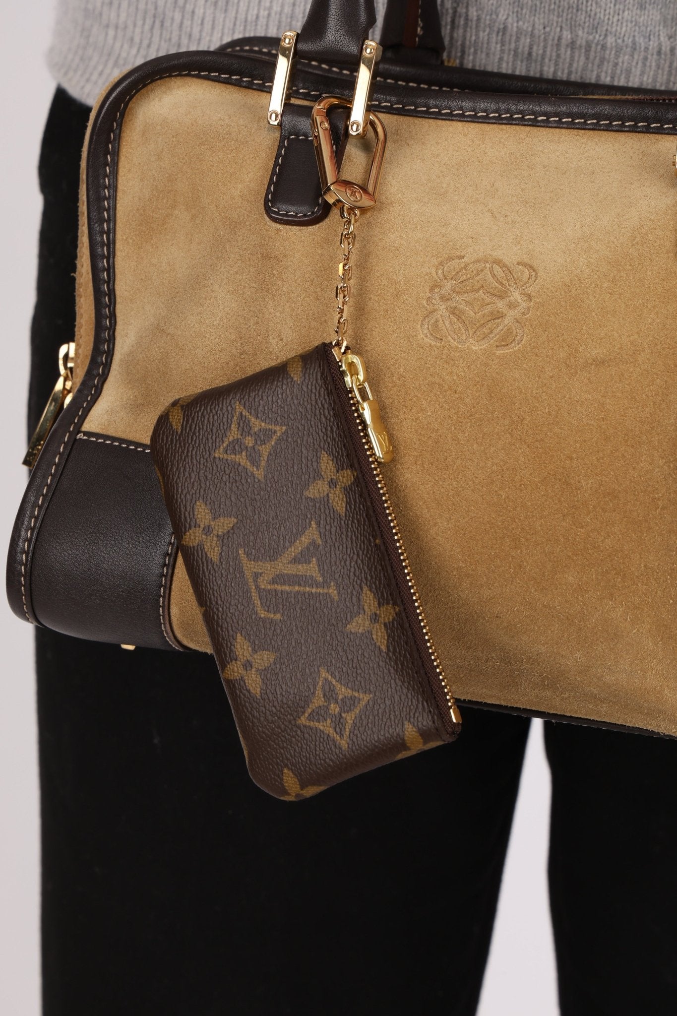 Louis Vuitton Monogram Key Pouch - FashioNica
