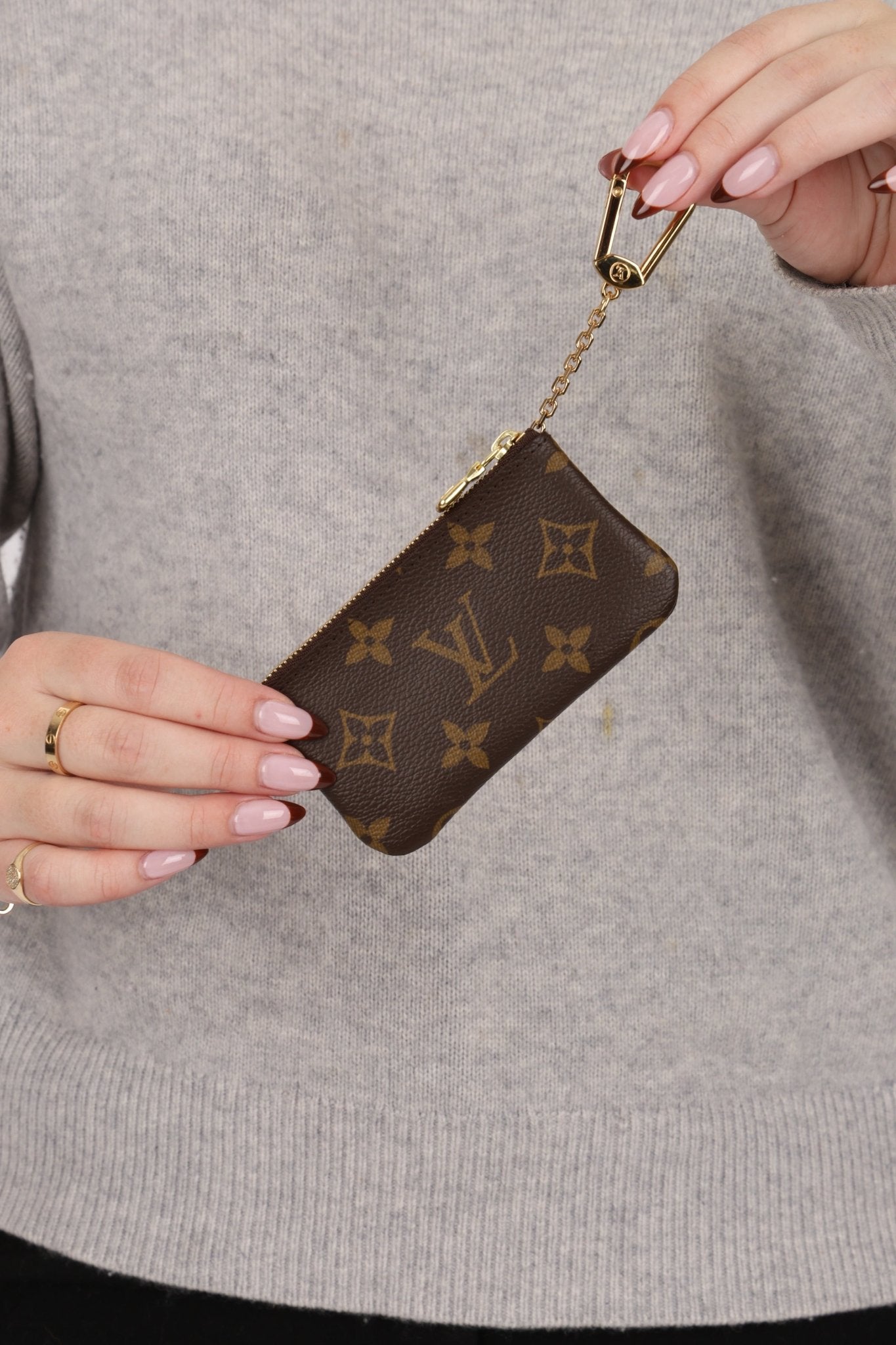 Louis Vuitton Monogram Key Pouch - FashioNica