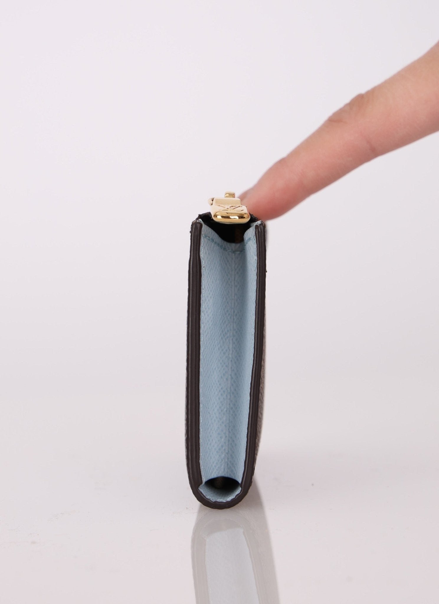 Louis Vuitton Monogram Key Pouch - FashioNica