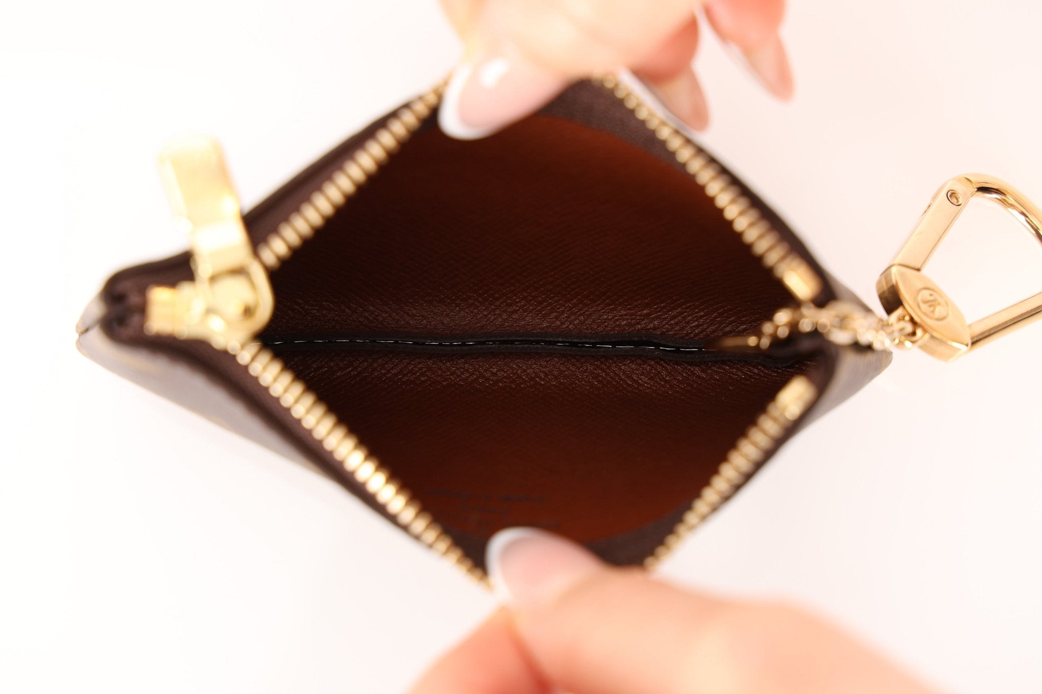 Louis Vuitton Monogram Key Pouch - FashioNica