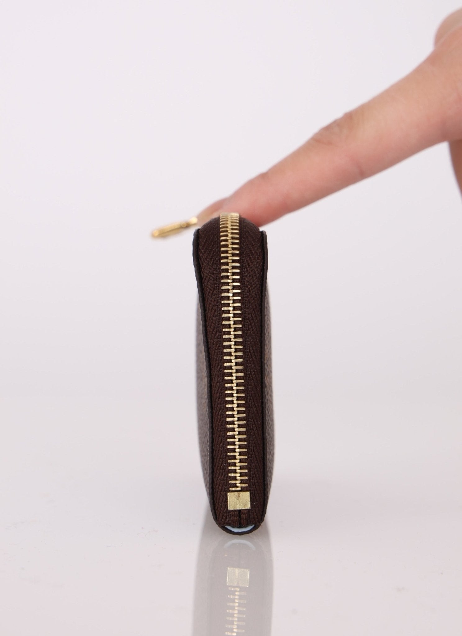 Louis Vuitton Monogram Key Pouch - FashioNica