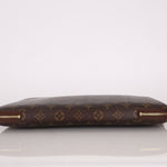 Louis Vuitton Monogram Laptop Sleeve MM - FashioNica