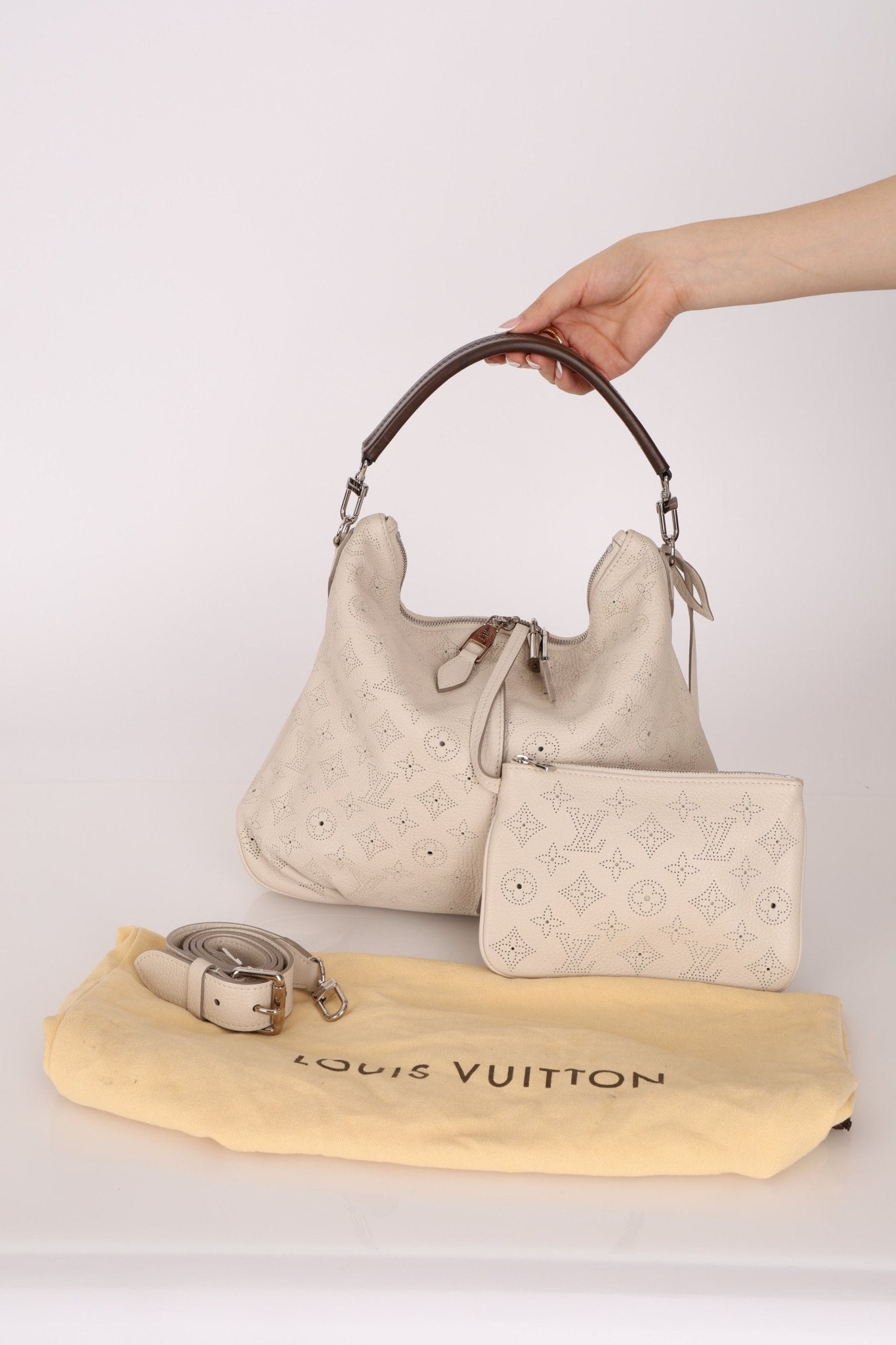 Louis Vuitton Monogram Mahina MM with Pouch - FashioNica