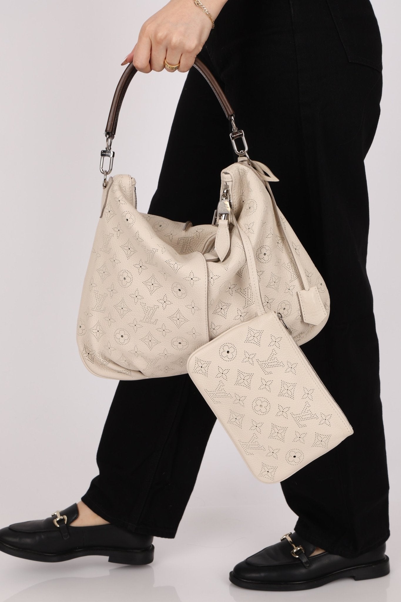 Louis Vuitton Monogram Mahina MM with Pouch - FashioNica