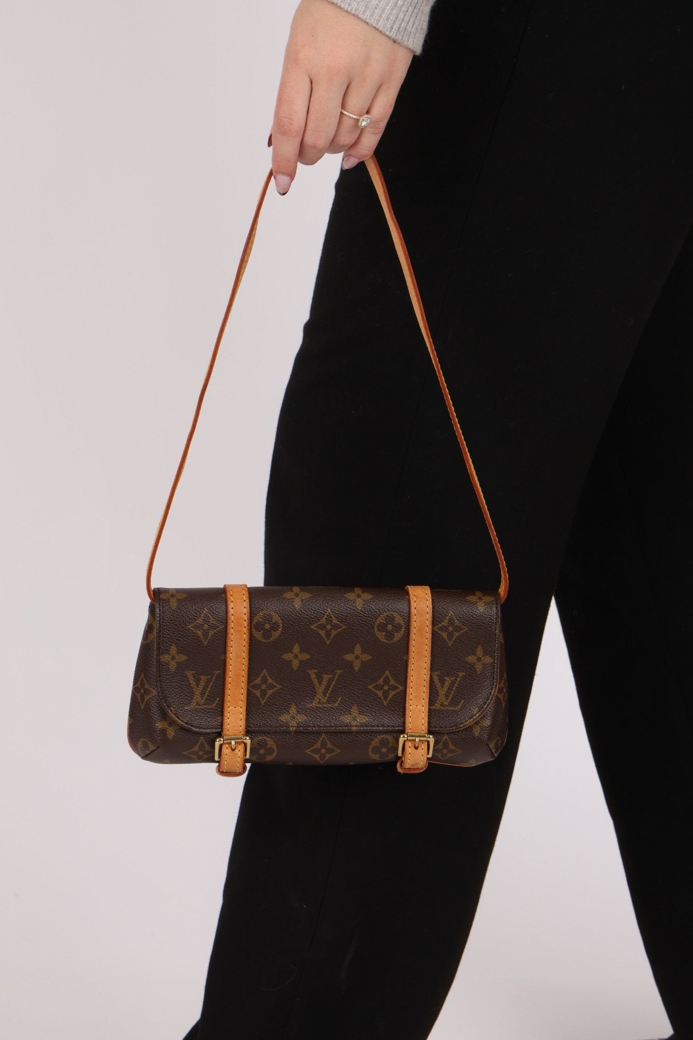 Louis Vuitton Monogram Marelle Pochette - FashioNica