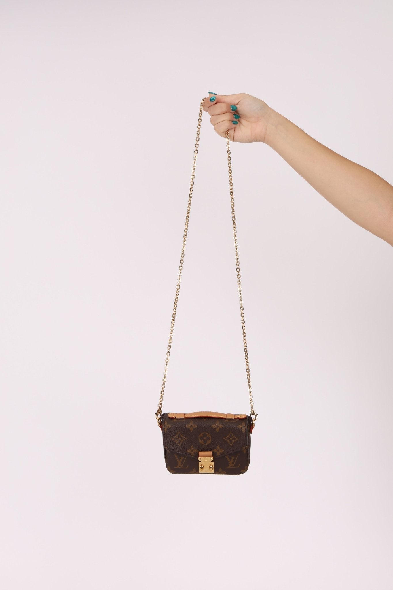 Louis Vuitton Monogram Micro Metis - FashioNica