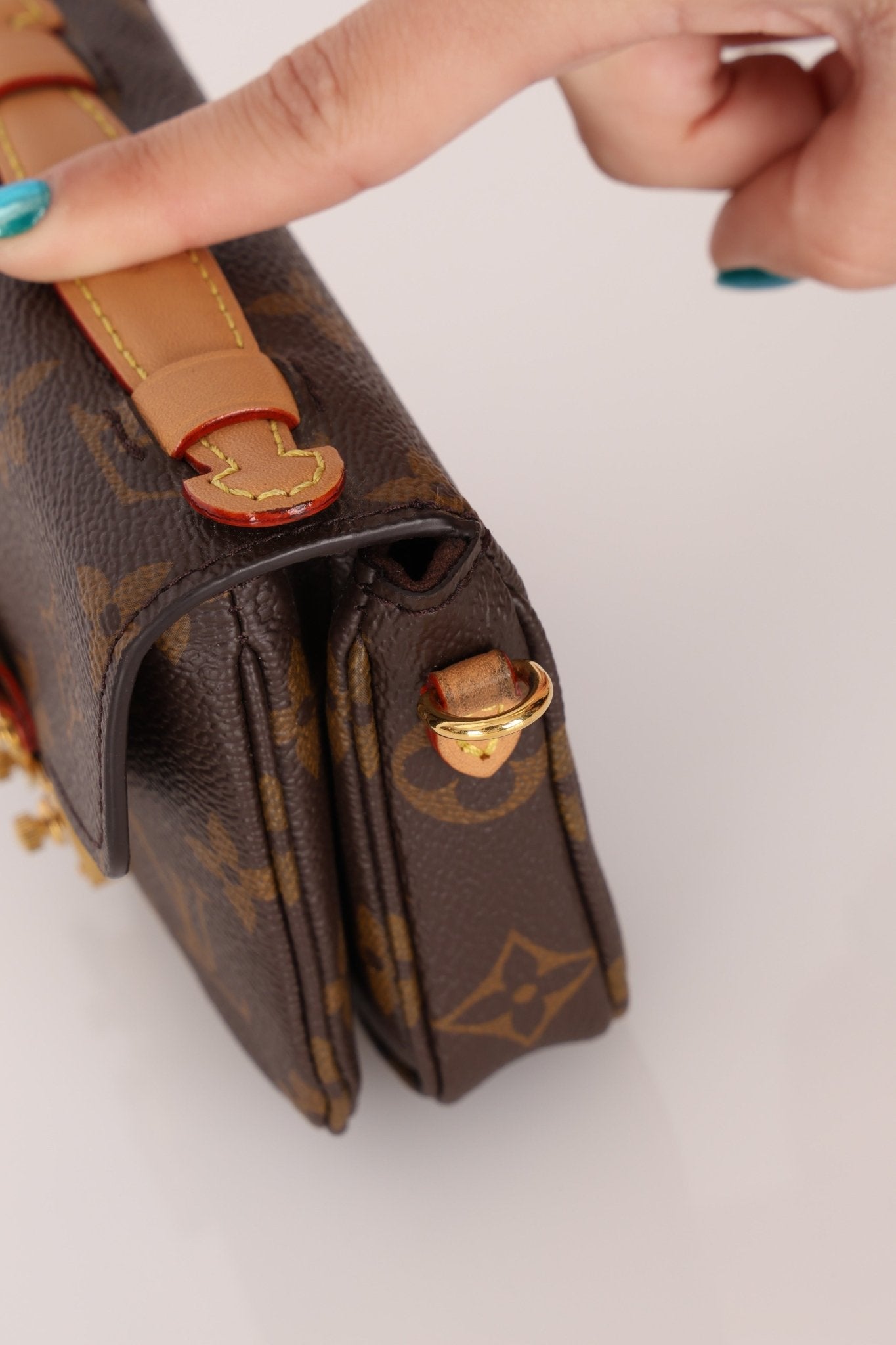 Louis Vuitton Monogram Micro Metis - FashioNica