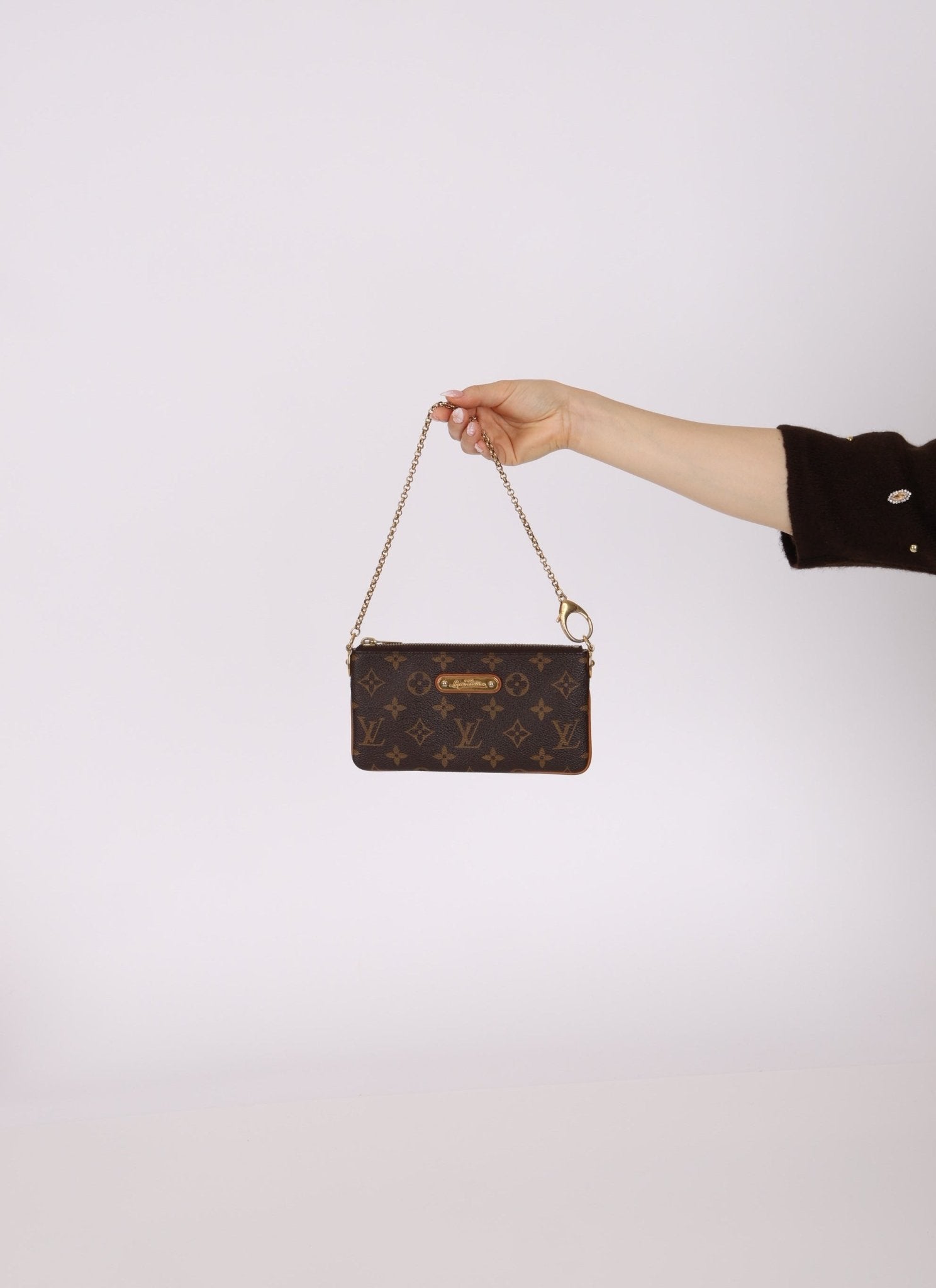 Louis Vuitton Monogram Milla Chain Pochette MM - FashioNica