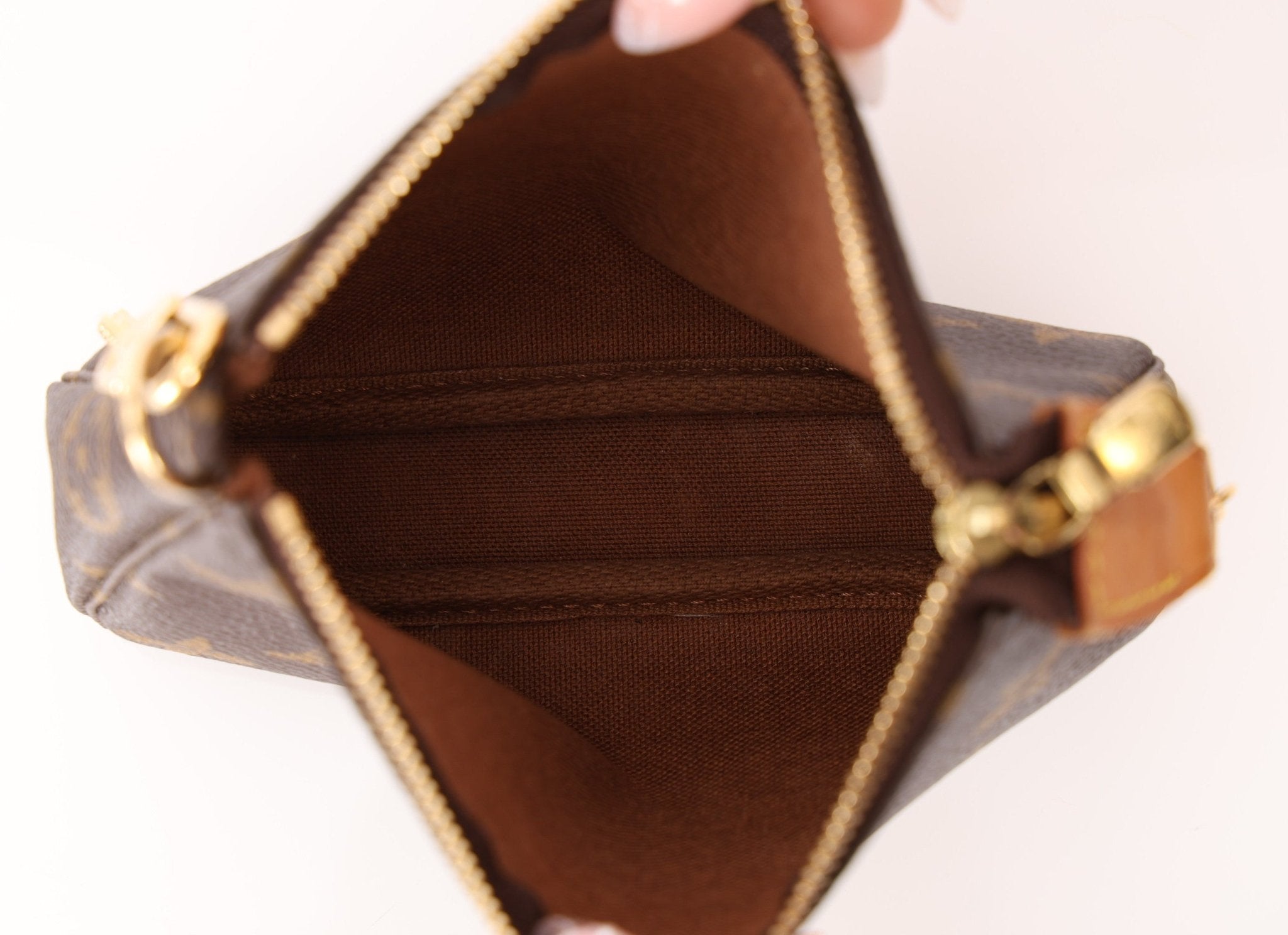 Louis Vuitton Monogram Mini Chain Pochette - FashioNica