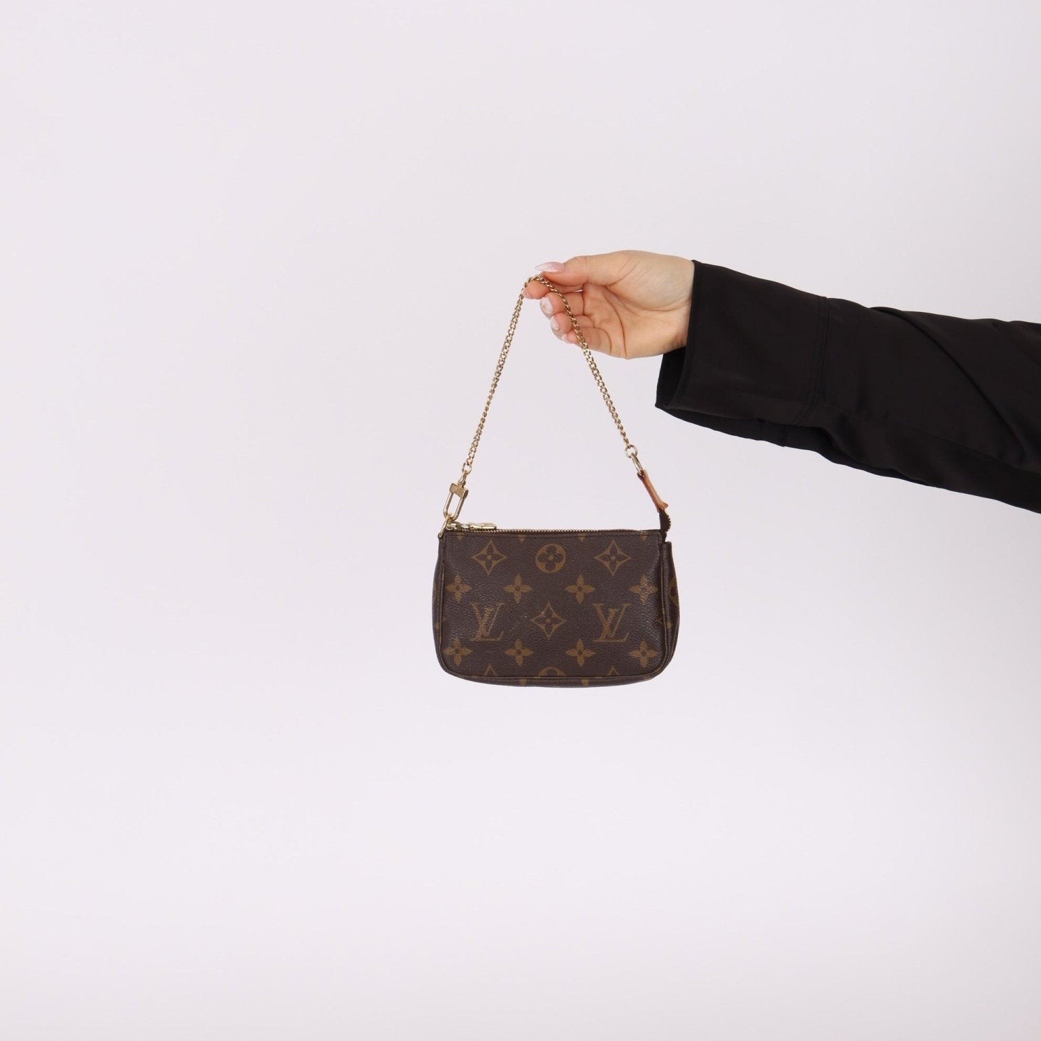 Louis Vuitton Monogram Mini Chain Pochette - FashioNica