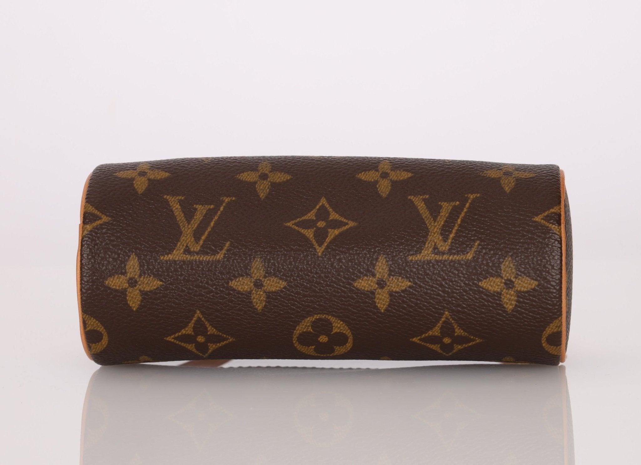 Louis Vuitton Monogram Mini Papillon - FashioNica