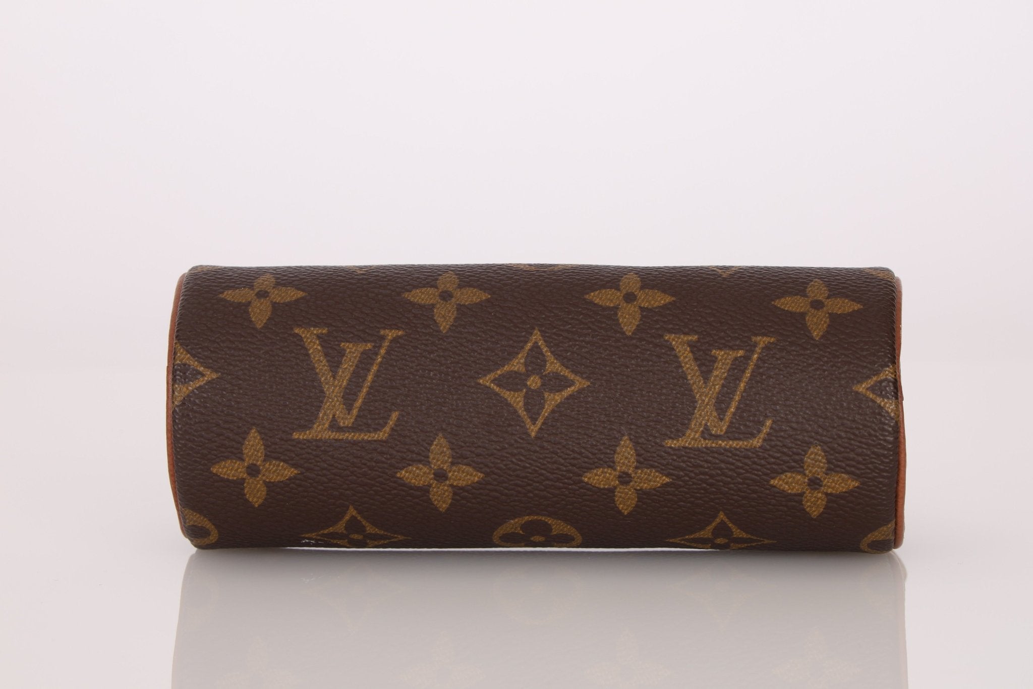 Louis Vuitton Monogram Mini Papillon - FashioNica